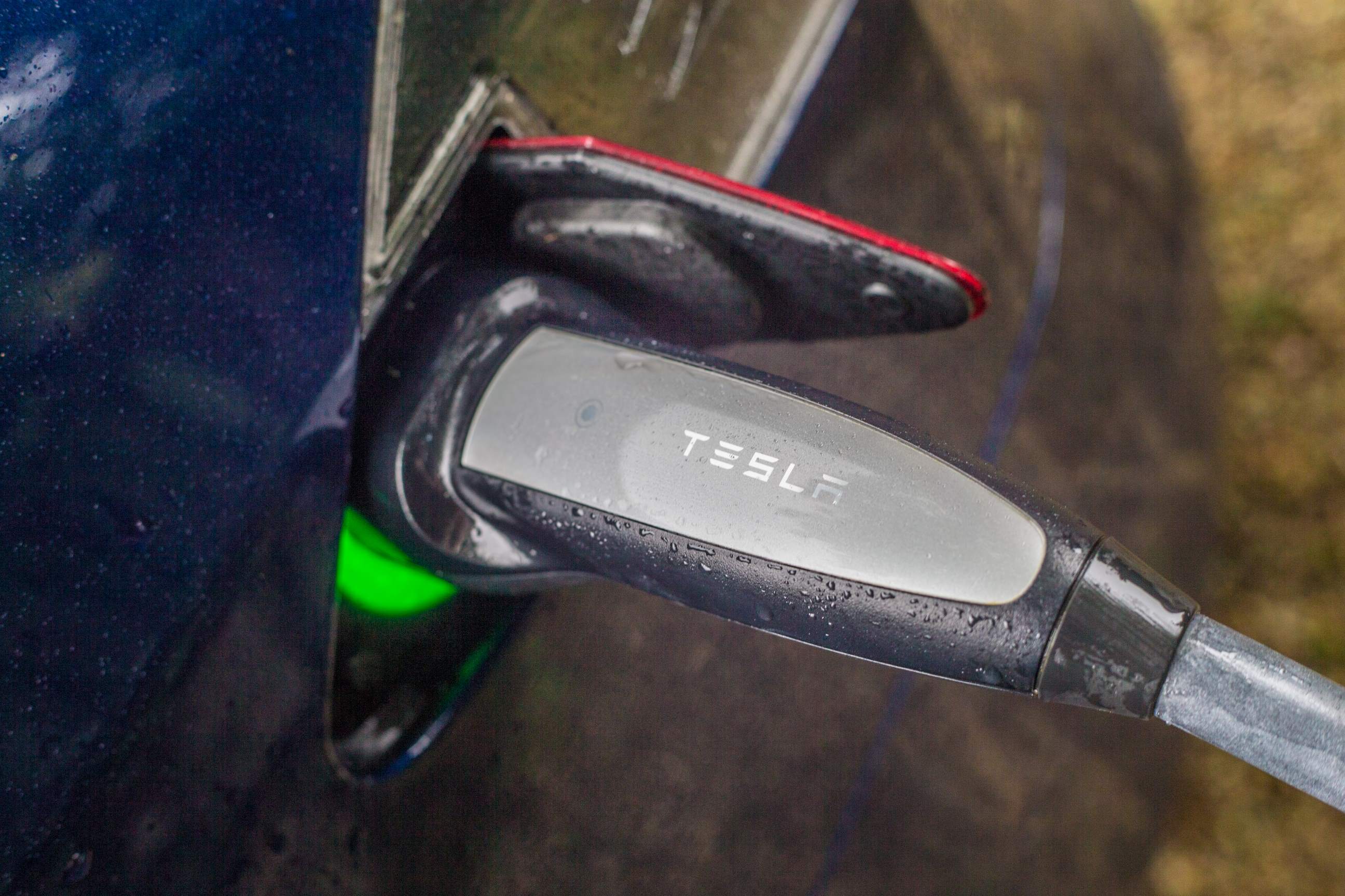 Tesla Model S Range Electrifying
